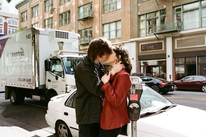 10 Cheesy Things Couples Do In Romantic Relationship