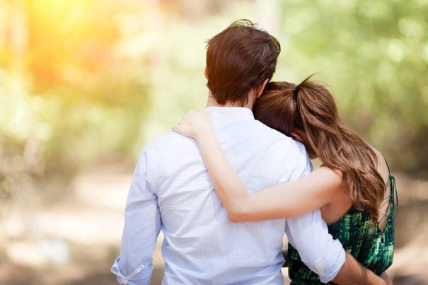 couple embracing, reserved personality