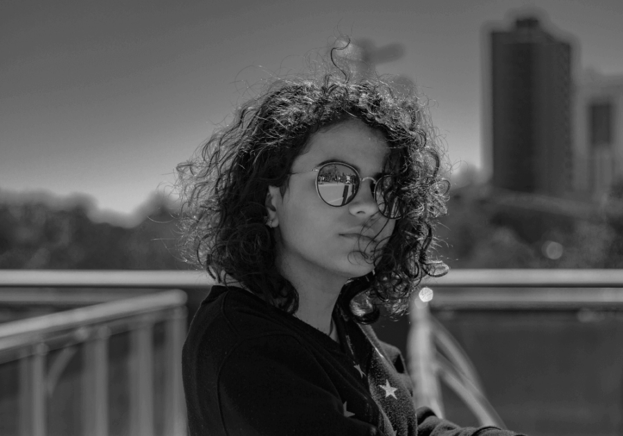 woman in sunglasses outdoors personal vision statement examples